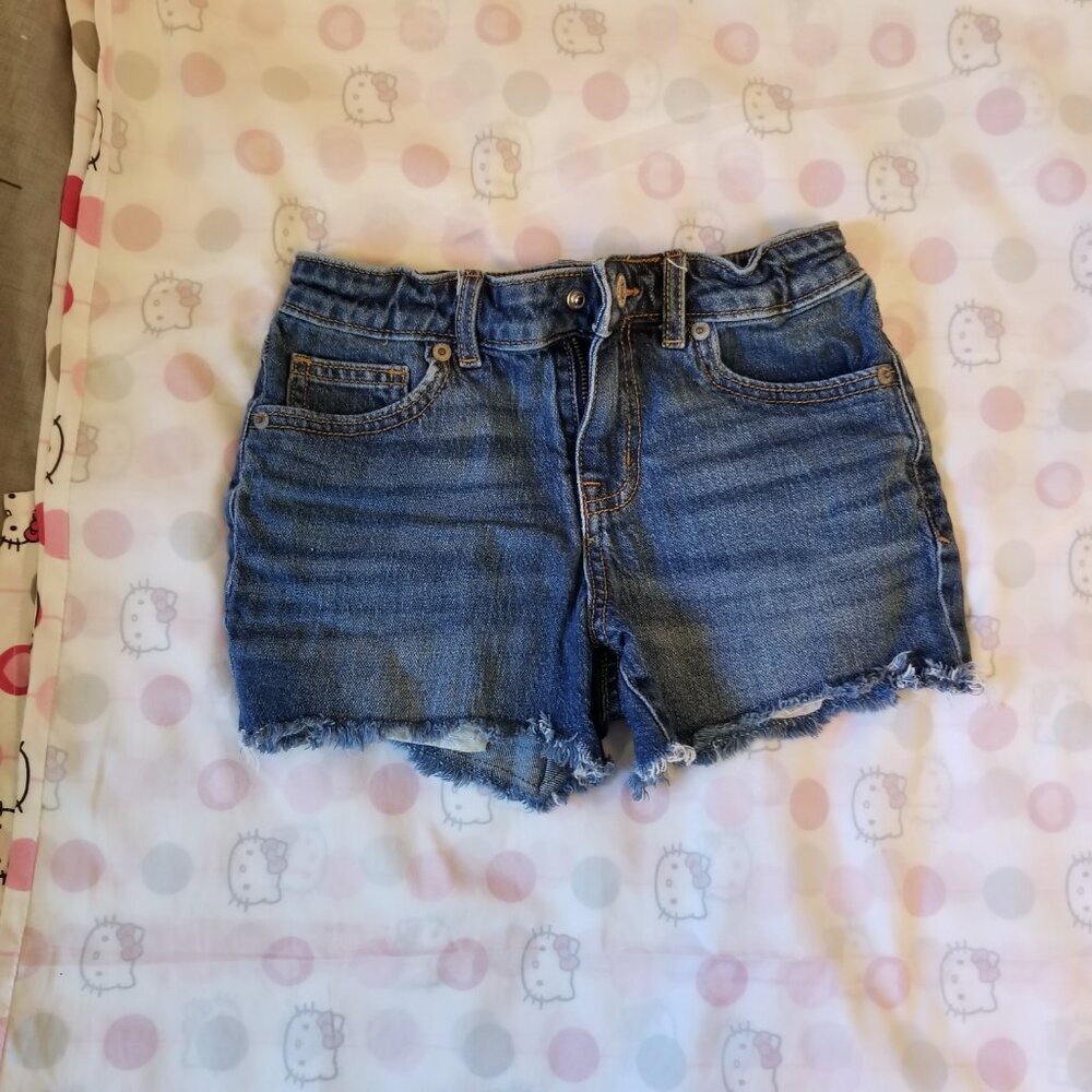 🔴 2 Pair Bundle of little girl denim shorts Blue and Black both size 8 (E15) - Picture 6 of 11